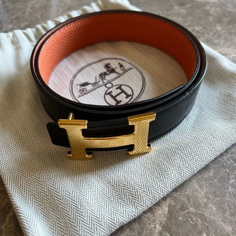 Hermes belte (Mini Constance Belt Buckle & Reversible Leather Strap 32 mm)