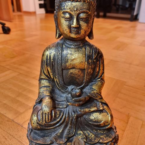 Buddha figur i bronse
