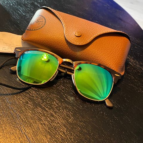 Ray-Ban Clubmaster Sunglasses Green