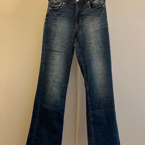 Bootcut/slengbukser 100 kr stk