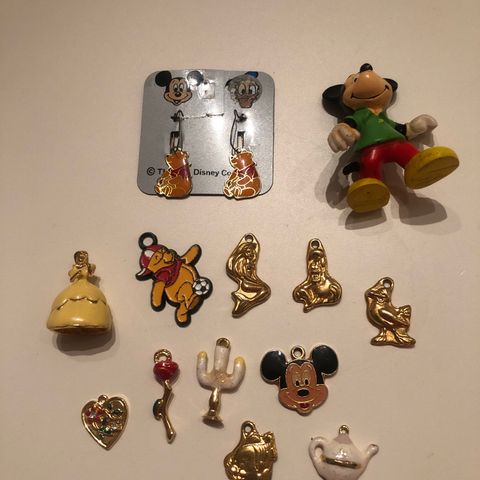 Disney smykker charms og figur samlet pris (hentes/sendes)