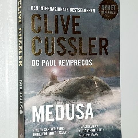 CLIVE CUSSLER/PAUL KEMPRECOS BOK.MEDUSA.