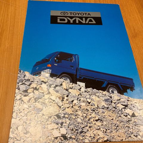 BILBROSJYRE - TOYOTA DYNA - 1996