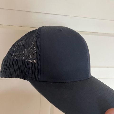 Trucker cap