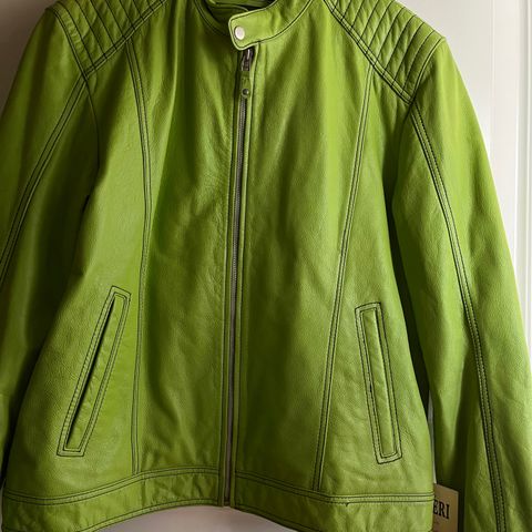 Ny skinn jakke grønnfarge , størrelse : L