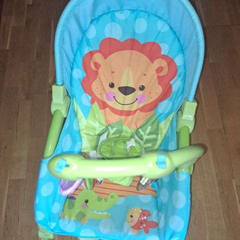 Bilstol, babygym, vippestol med vibrering,