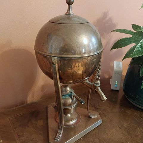 Samovar i bronse