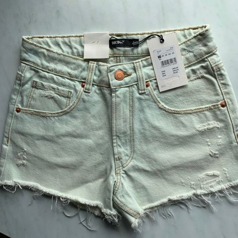 Pen shorts