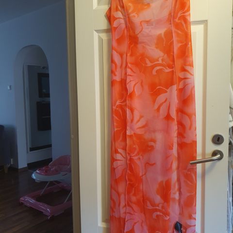 Ny Gjennomsiktig kjole. Lang kjole 38 M