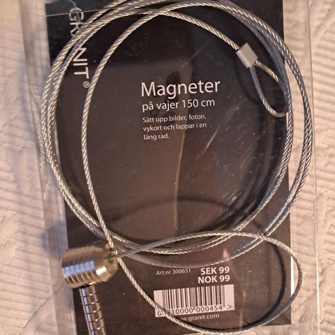 Kabel med 8 magneter