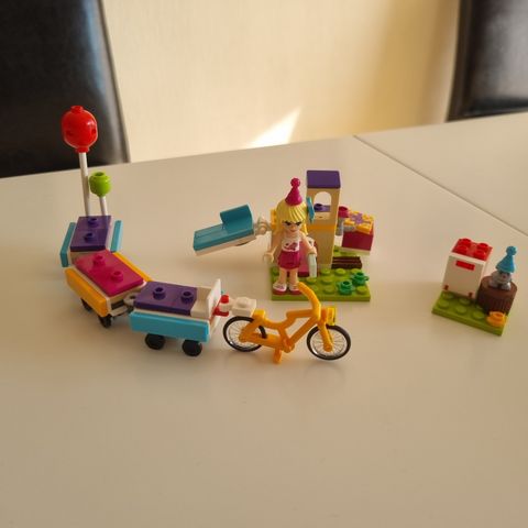 Lego friends 41111 - Festtog