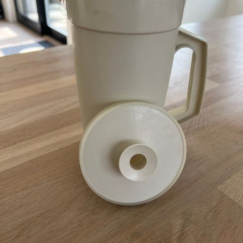 Vannmugge fra Tupperware (1,2l)