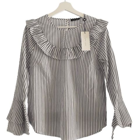 Ubrukt Stella Nova bluse med tags!