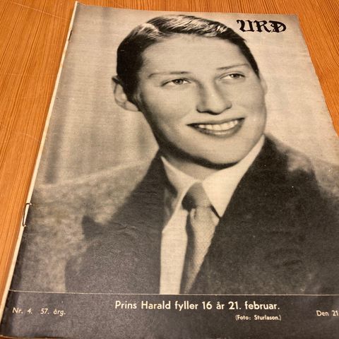 URD Nr. 4 - 1953 - FORSIDE : PRINS HARALD FYLLER 16 ÅR 21. FEBRUAR