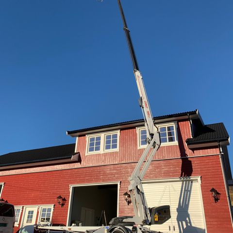 16m Tilhengerlift **utleie**