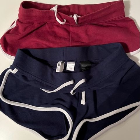 2 x shorts fra Divided