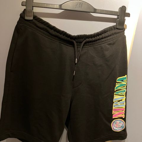 Nirvana college shorts ubrukt/uprøvd