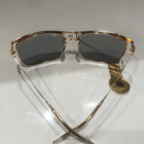 Ny og ubrukt vintage solbriller 70-tallet.  1800kr.