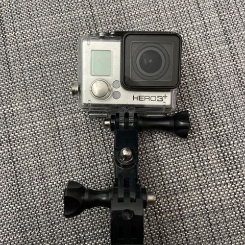 GOPRO HERO 3+, cover included.