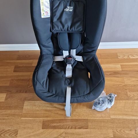 Utleie av Britax Römer Two Way bilstol