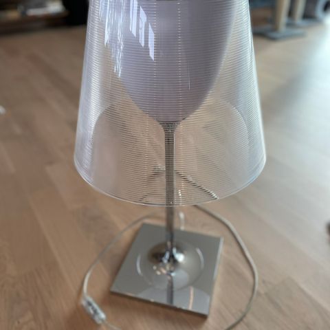 FLOS Ktribe Table 2 bordlampe - transparent - mulighet for levering*