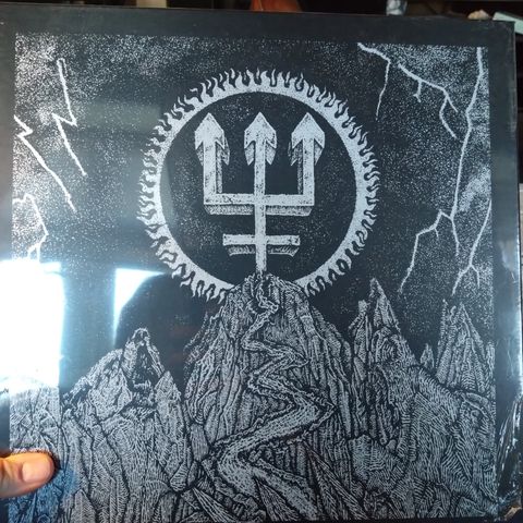 Watain trident wolf eclipse box