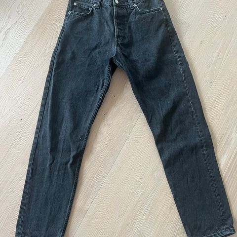 Barrel jeans fra Weekday