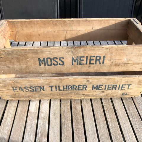 Trekasse Moss Meieri meget dekorativ