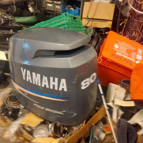 Yamaha 80 delemotor  2003 mod
