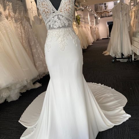 Pronovias «Emily» *Ny pris*