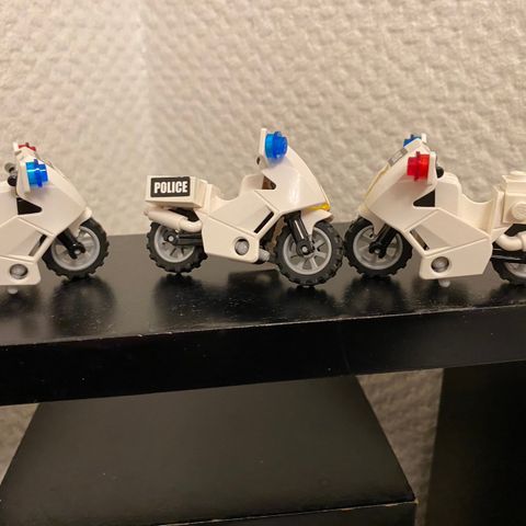 Pent Brukt Police Motorbike Lego.(3 Stk.)