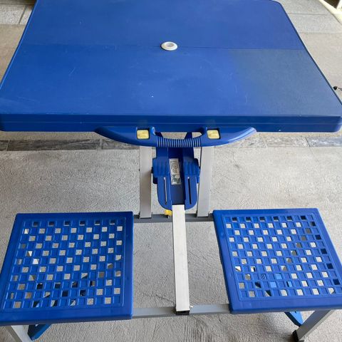Bo-camp piknikbordsett Basic blå stål