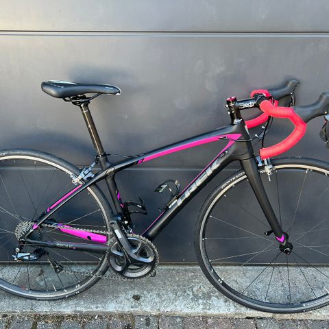 Landevei sykkel Som ny Trek Silque SL WSD Di2, Carbon, ramme 47 cm,