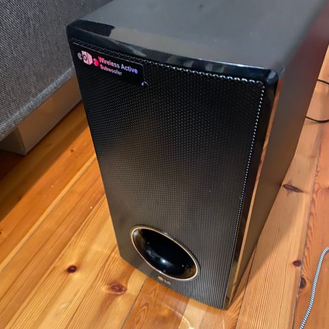 wireless active subwoofer model shx56-D