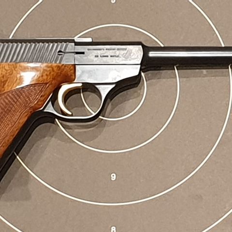 Brukt pistol Browning mod Challenger kaliber 22lr.