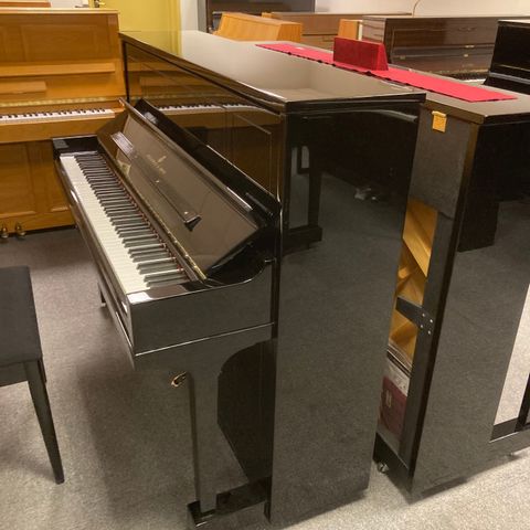 Steinway & Sons piano selges!