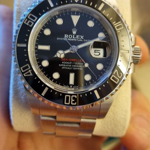 Ønsker en Rolex sea-dweller 43mm 126600