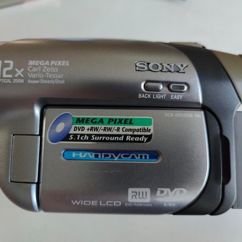 SONY DCR-DVD203E PAL