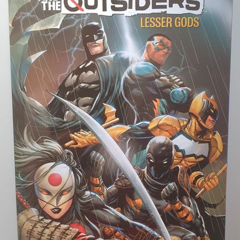 Batman and the Outsiders Vol. 1: Lesser Gods - Paperback