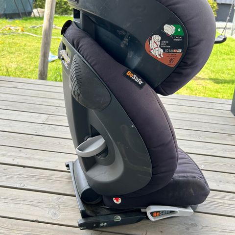 Maxi Cosi RodiFix besafe bilstol med innebygd isofix