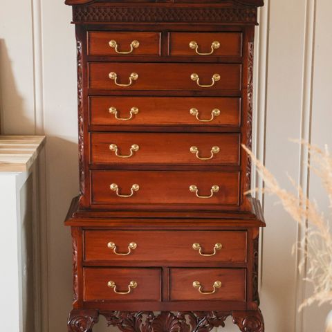 Mahogni kommode, Chippendale Highboy dresser