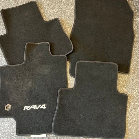 Nye original bilmatter til Toyota RAV4