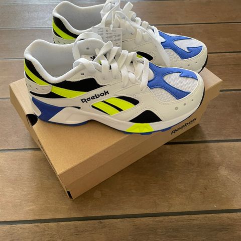 Råkule Reebok Aztrek sko str 36