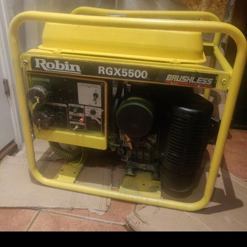 Robin agregat Rgx 5500 til salg den er 5000watt driftsikkert agregat