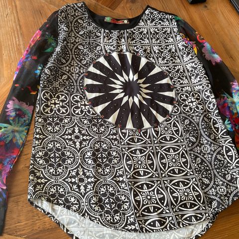 Desigual bluse