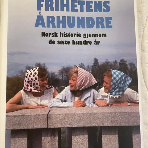 Frihetens århundre - Finn Olstad