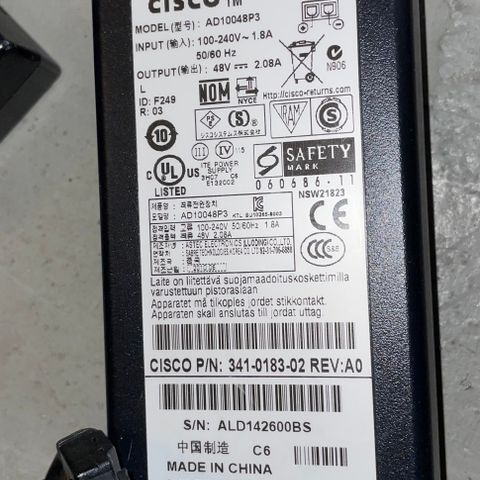 Cisco AD10048P3 / 48V 2.08A / strømadapter / ac