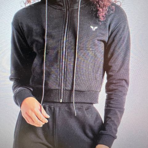 squatwolf core zip up