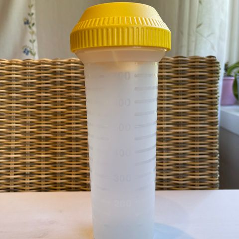 Tupperware Quick Shaker 750 ml