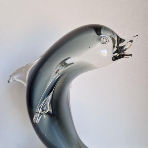 Utrolig vakker delfin figur. Stor.
